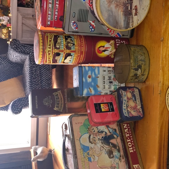 Vintage Tin Box Collection - Picture 3 of 8